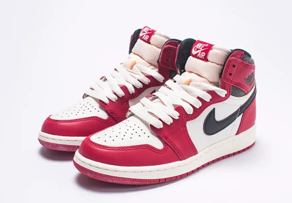 AIR JORDAN 1 HIGH ''CHICAGO LOST AND FOUND''