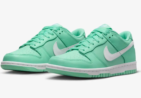 Dunk Low GS Emerald Rise